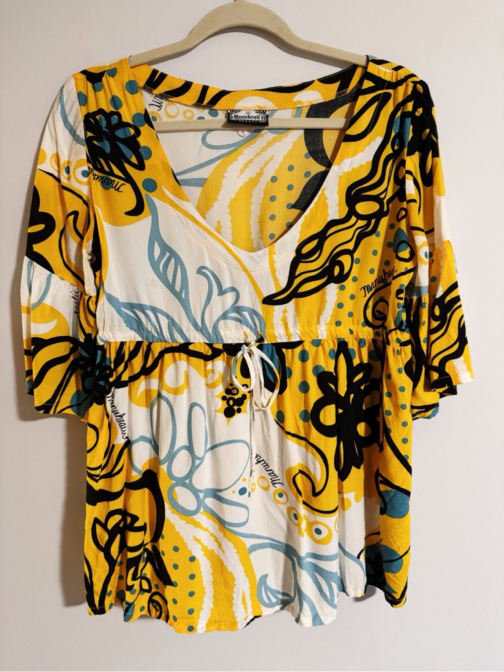 Manuhealii - Babydoll Floral Top